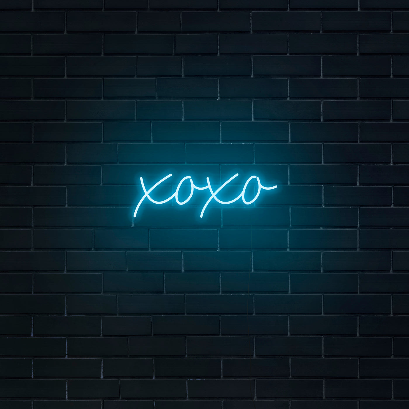 'XOXO' Neon Sign - Nuwave Neon